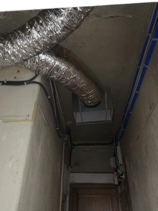 Grille de reprise en attente dans le couloir 13001 MARSEILLE par Génération Confort